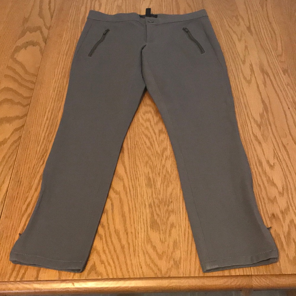 NWOT! Banana Republic Pants W/Zip Pockets (0P)